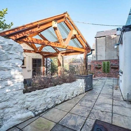Cosy Welsh Cottage In St Davids Centre With Garden Kültér fotó