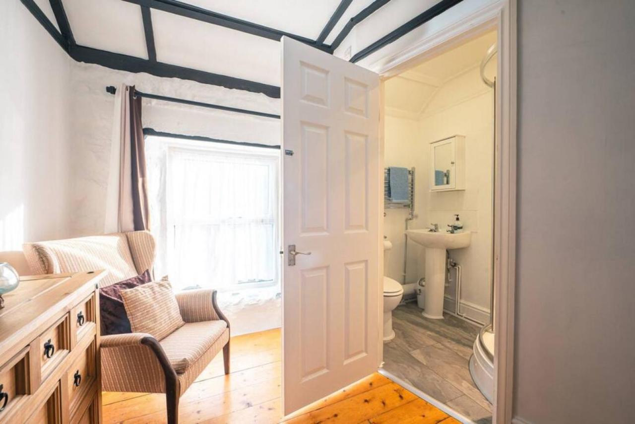 Cosy Welsh Cottage In St Davids Centre With Garden Kültér fotó